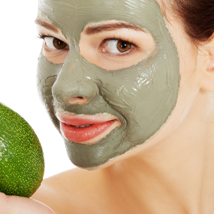 How face masks improve your skin health and FREE DIY face mask recipes with coconut oil, avo and moringa powder