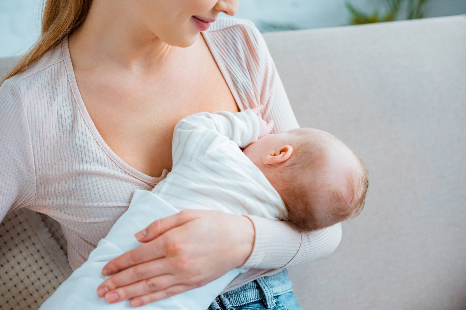 10 Awesome Facts About Breastfeeding You Didn't Know