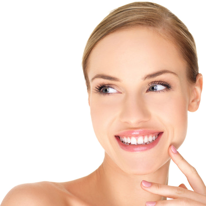 6 ways to whiten your teeth naturally at home