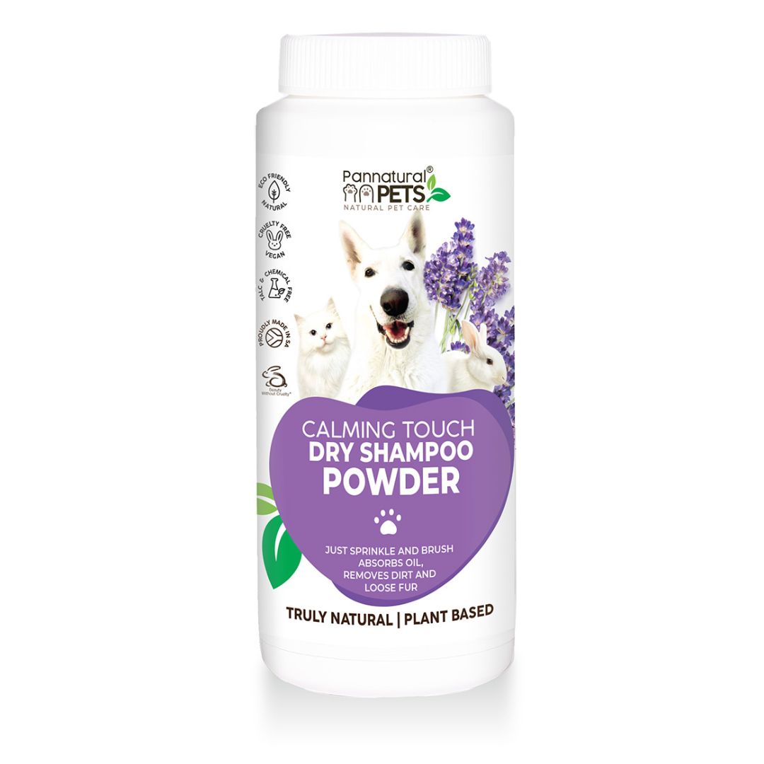 Natural dry shampoo powder for pets with calming lavender and sage to absorb oil, remove dirt, and refresh your pet’s coat.